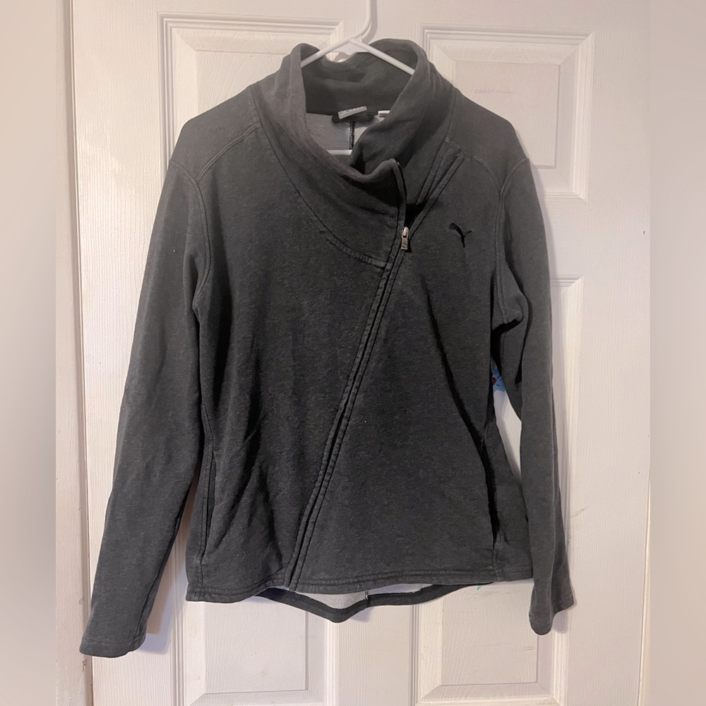 Asymmetrical puma jacket in grey